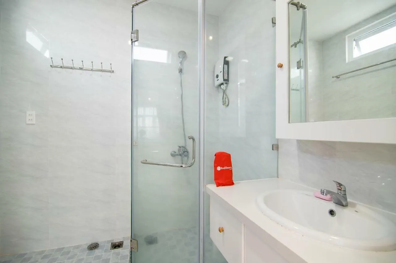 Reddoorz Plus Near Gia Dinh Park Ho Či Minovo Město Hotel
