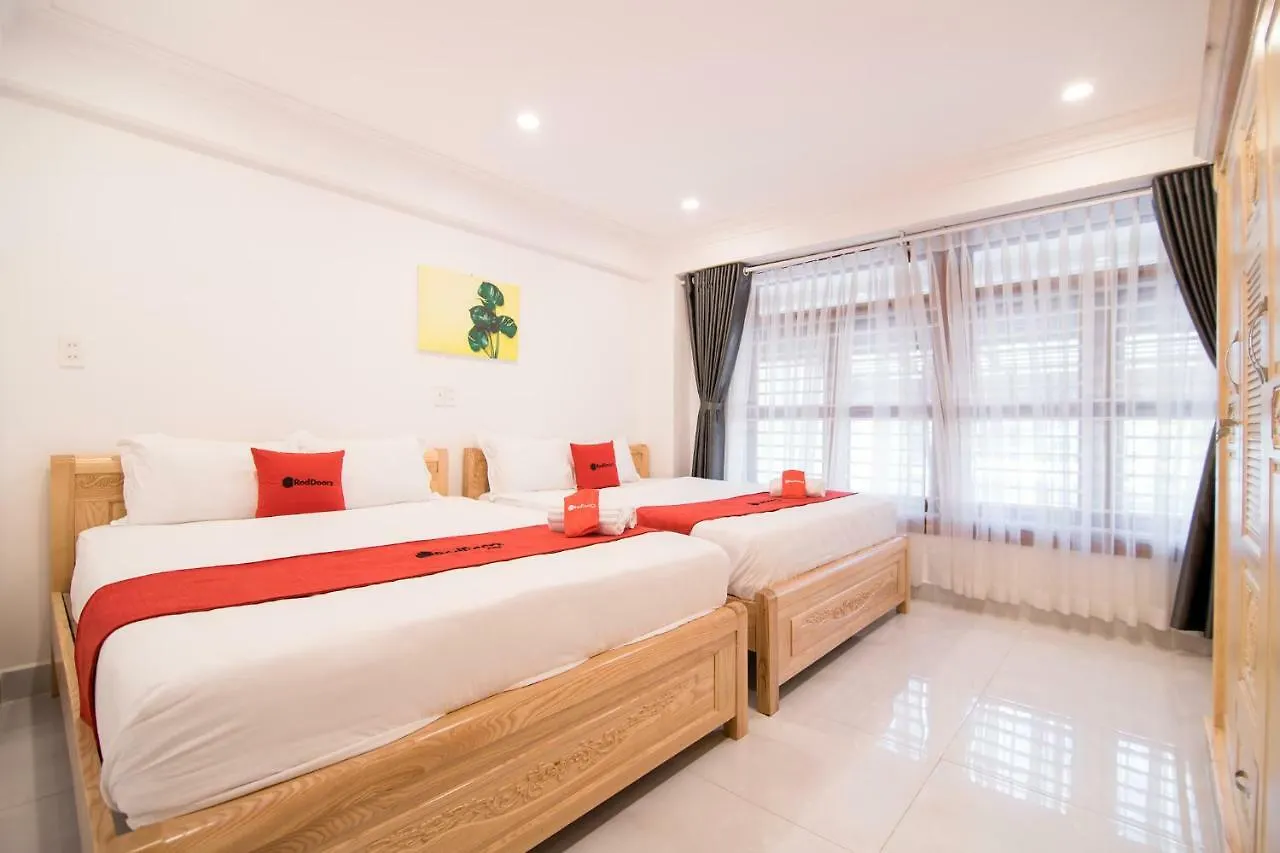 Reddoorz Plus Near Gia Dinh Park Ho Či Minovo Město Vietnam